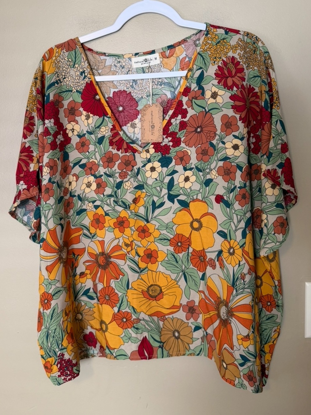 Natural Life Easy V-Neck Short Sleeve Top NEW - Picture 2 of 6